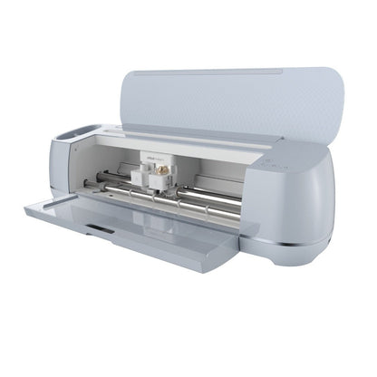 machine de decoupe maker 3 cricut ouverte sur le coté