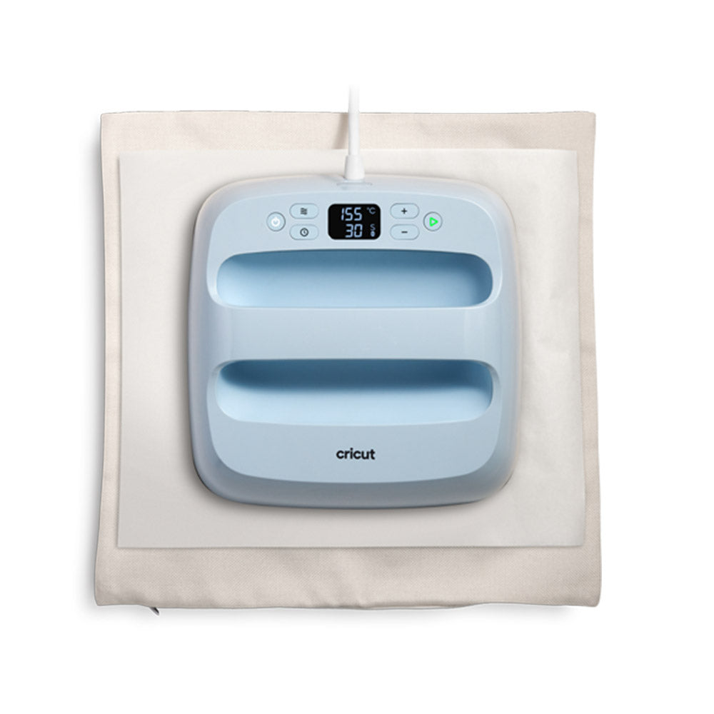 Cricut - Easypress 3 - Presse à Chaud Connectée Grande - 30 x 25 cm